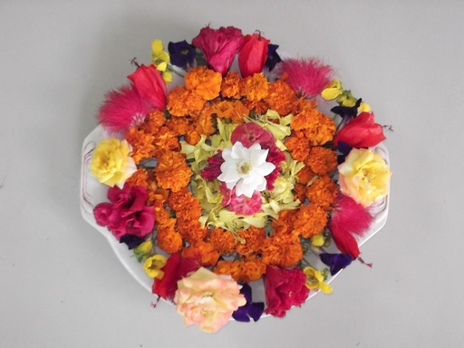 Mix Flowers with Mala